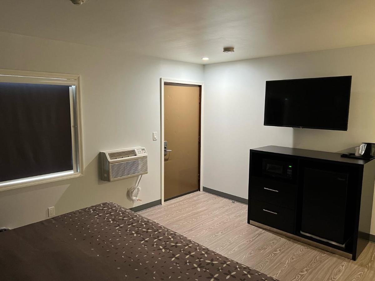 112 Motel เมดฟอร์ด ภายนอก รูปภาพ